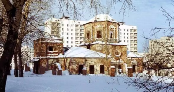 Храм Живоначальной Троицы в Конькове. 1987 г.